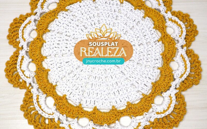 Sousplat de crochê Realeza