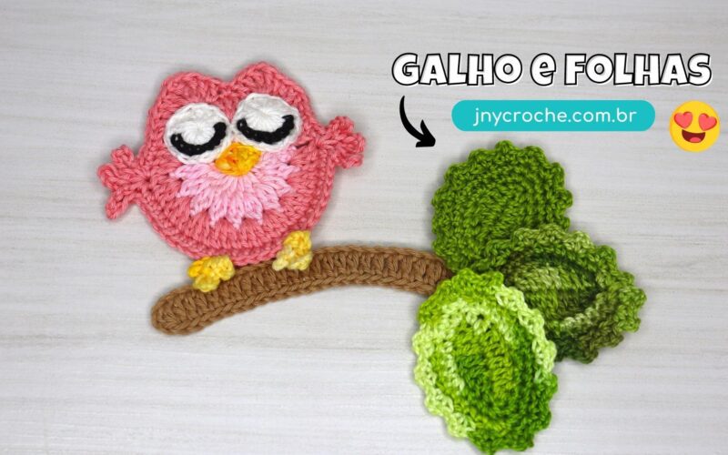 Galhos e folhas da corujinha de crochê