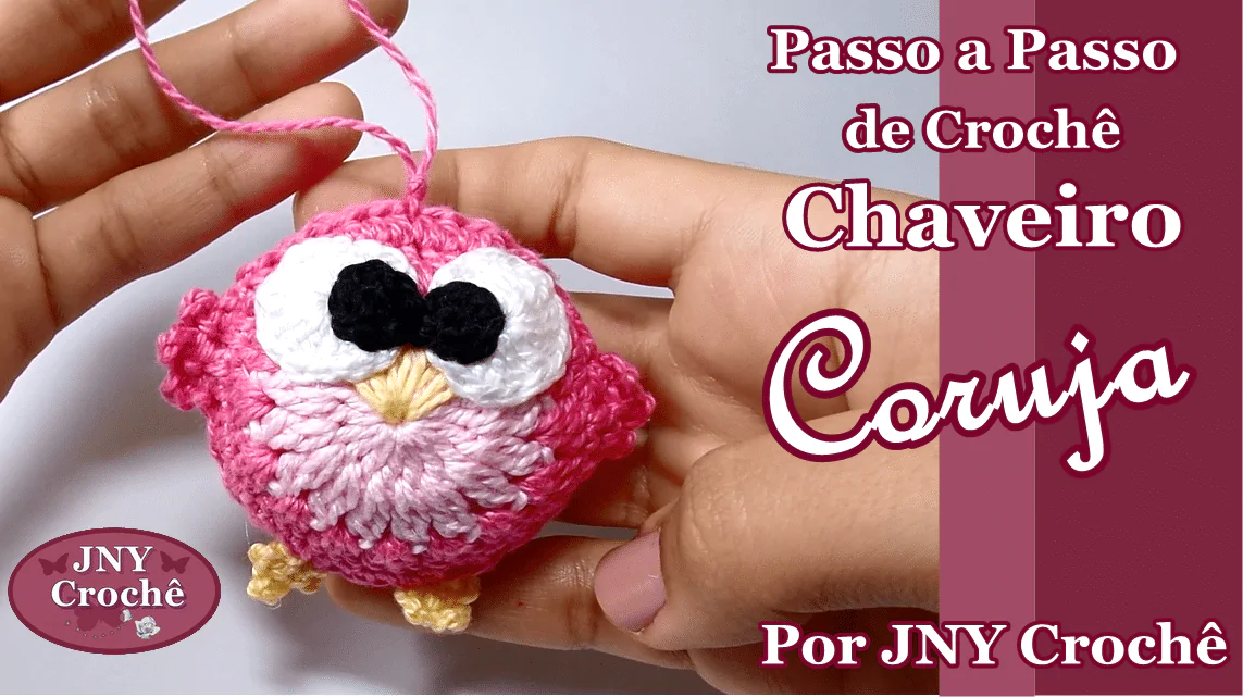 Lembrancinha chaveiro coruja de crochê