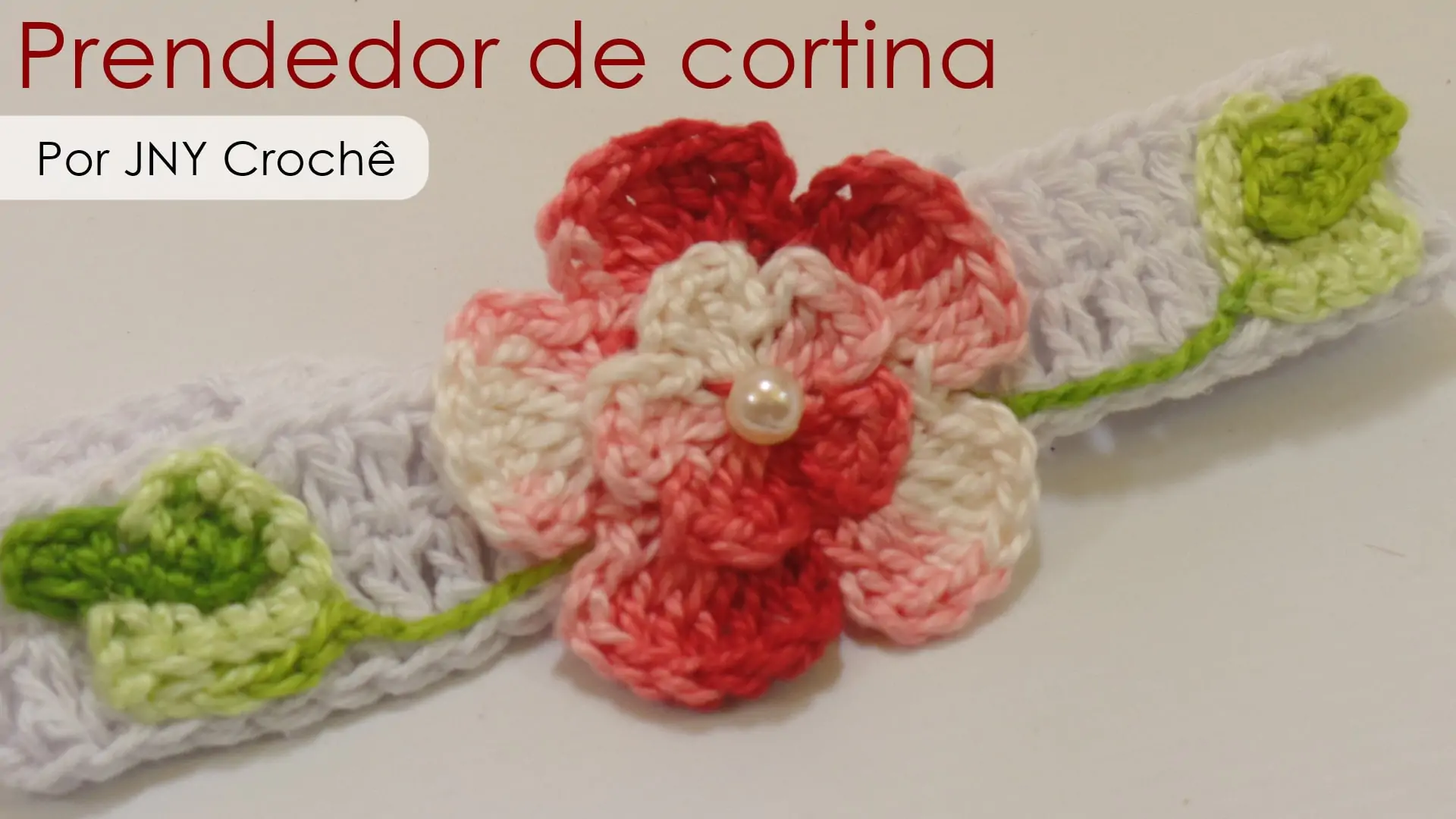 Prendedor de cortina de crochê