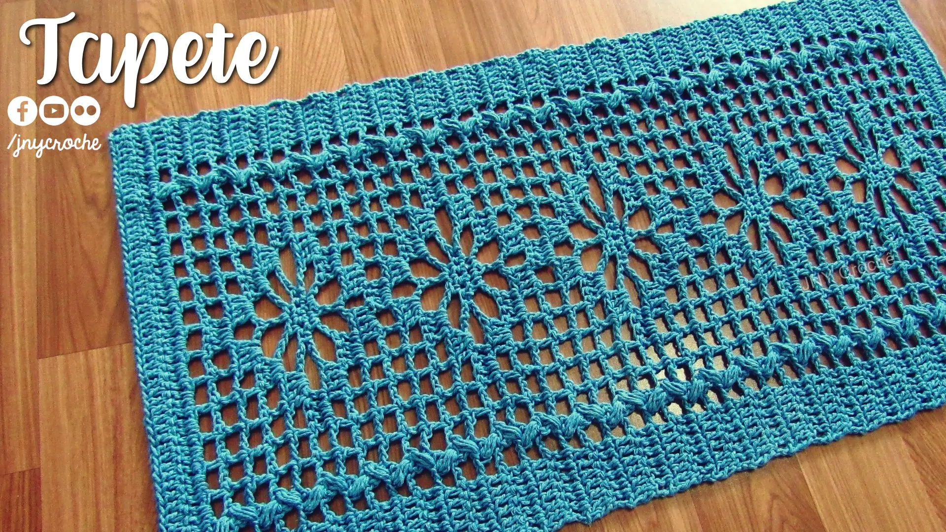 Tapete de crochê simples floral