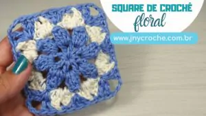 square de croche floral