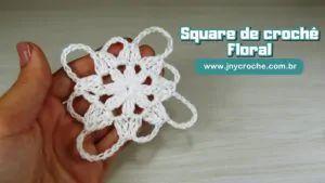 square de croche quadradinho com flor