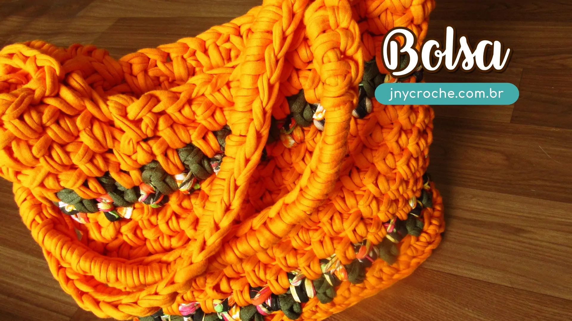 Bolsa de crochê laranja em fio de malha | CLUB