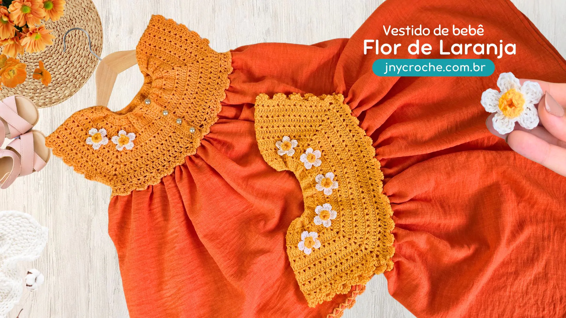 Personalização do vestido de bebê com a Flor de crochê Laranja | CLUB